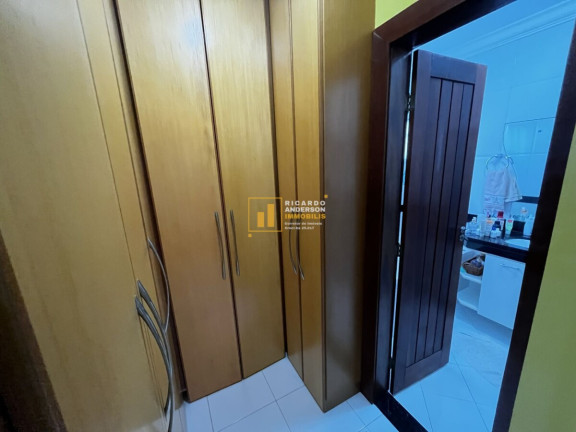 Imagem Casa com 5 Quartos à Venda, 260 m² em Buraquinho - Lauro De Freitas