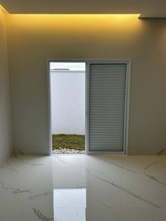 Imagem Casa com 3 Quartos à Venda, 250 m² em Condomínio Primor Das Torres - Cuiabá Imagem Casa com 3 Quartos à Venda, 250 m² em Condomínio Primor Das Torres - Cuiabá