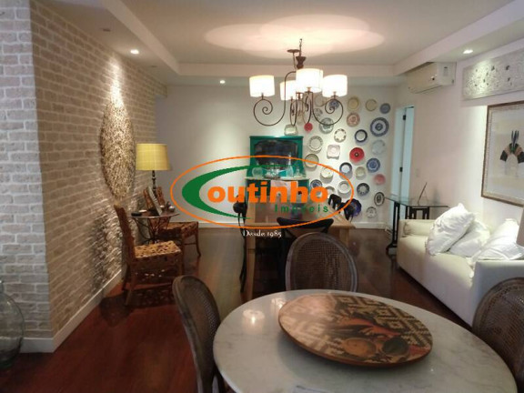 Imagem Apartamento com 4 Quartos à Venda, 155 m² em Tijuca - Rio De Janeiro Imagem Apartamento com 4 Quartos à Venda, 155 m² em Tijuca - Rio De Janeiro