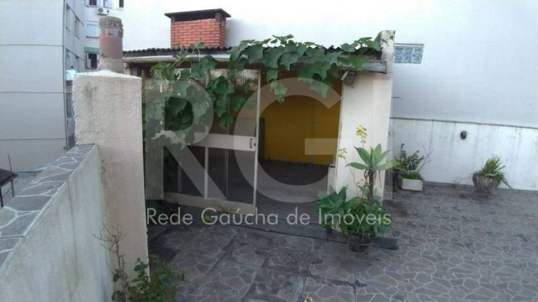 Imagem Casa com 2 Quartos à Venda, 240 m² em Centro Histórico - Porto Alegre Imagem Casa com 2 Quartos à Venda, 240 m² em Centro Histórico - Porto Alegre