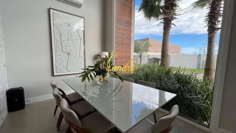 Imagem Casa de Condomínio com 4 Quartos à Venda, 225 m² em Noiva Do Mar - Xangri-la