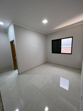Imagem Casa com 3 Quartos à Venda, 150 m² em Ribeirão Preto Imagem Casa com 3 Quartos à Venda, 150 m² em Ribeirão Preto