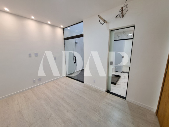 Imagem Casa com 5 Quartos à Venda, 210 m² em Vargem Pequena - Rio De Janeiro Imagem Casa com 5 Quartos à Venda, 210 m² em Vargem Pequena - Rio De Janeiro