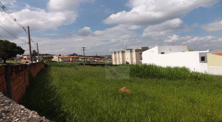 Terreno à Venda, 1.304 m² em Vila Castelo Branco - Indaiatuba