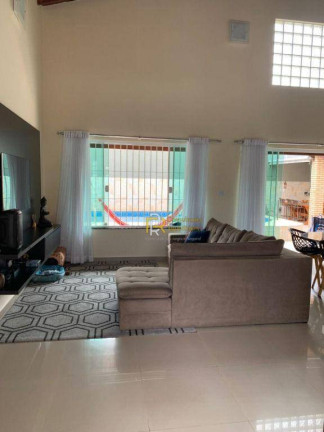 Imagem Casa com 4 Quartos à Venda, 145 m² em Balneário Flórida - Praia Grande Imagem Casa com 4 Quartos à Venda, 145 m² em Balneário Flórida - Praia Grande