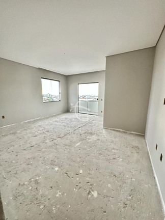 Imagem Casa com 3 Quartos à Venda, 191 m² em Iririú - Joinville Imagem Casa com 3 Quartos à Venda, 191 m² em Iririú - Joinville
