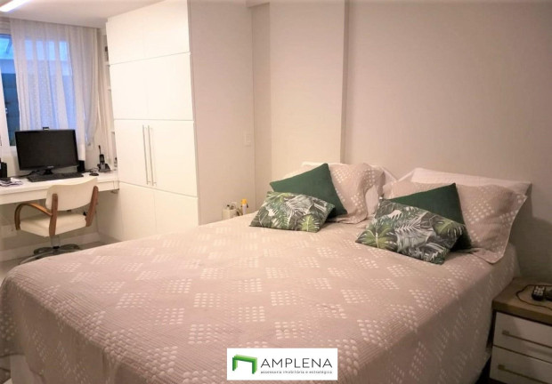 Imagem Apartamento com 3 Quartos à Venda, 137 m² em Lagoa - Rio De Janeiro Imagem Apartamento com 3 Quartos à Venda, 137 m² em Lagoa - Rio De Janeiro