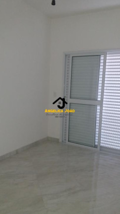 Imagem Casa de Condomínio com 3 Quartos à Venda, 210 m² em Vila Sao Jorge - São Vicente Imagem Casa de Condomínio com 3 Quartos à Venda, 210 m² em Vila Sao Jorge - São Vicente