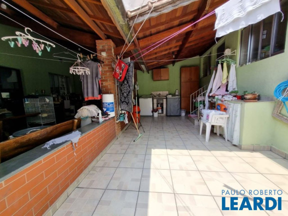 Imagem Casa com 3 Quartos à Venda, 240 m² em Vila Humaitá - Santo André Imagem Casa com 3 Quartos à Venda, 240 m² em Vila Humaitá - Santo André