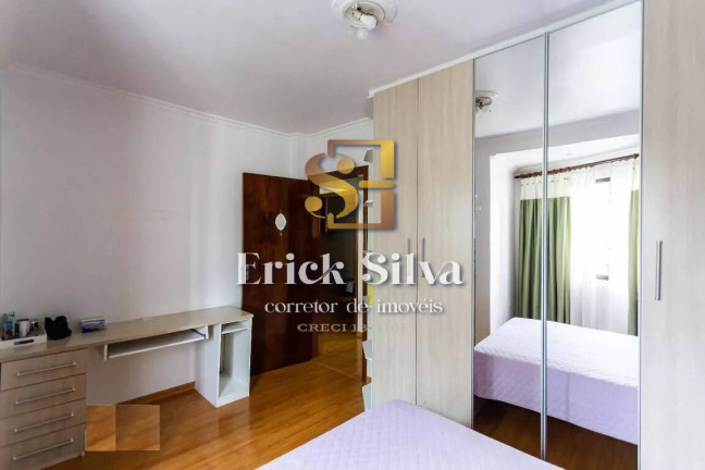 Imagem Casa com 5 Quartos à Venda, 248 m² em Vila Yolanda - Osasco