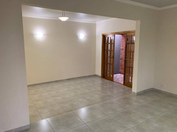 Imagem Casa com 4 Quartos à Venda, 300 m² em Vila Margarida - Ourinhos Imagem Casa com 4 Quartos à Venda, 300 m² em Vila Margarida - Ourinhos