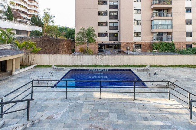 Imagem Apartamento com 4 Quartos à Venda, 236 m² em Real Parque - São Paulo Imagem Apartamento com 4 Quartos à Venda, 236 m² em Real Parque - São Paulo