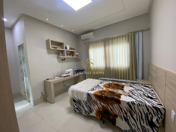 Imagem Casa com 4 Quartos à Venda, 287 m² em Jardins Lisboa - Goiânia Imagem Casa com 4 Quartos à Venda, 287 m² em Jardins Lisboa - Goiânia