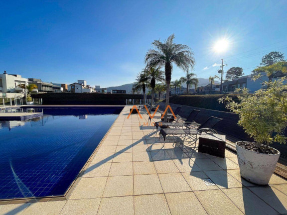 Imagem Casa com 3 Quartos à Venda, 204 m² em Rio Vermelho - Florianópolis