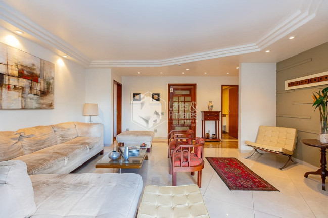 Imagem Apartamento com 4 Quartos à Venda, 200 m² em Moema - São Paulo Imagem Apartamento com 4 Quartos à Venda, 200 m² em Moema - São Paulo