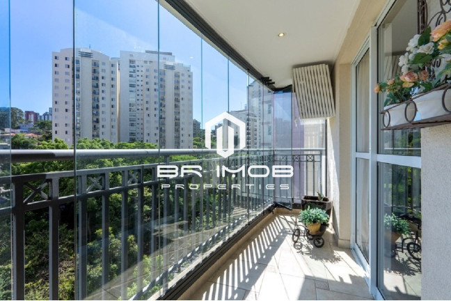 Imagem Imóvel com 3 Quartos à Venda, 131 m² em Vila Mariana - São Paulo