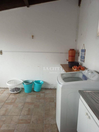 Imagem Casa com 3 Quartos à Venda, 80 m² em Centro - Itajaí Imagem Casa com 3 Quartos à Venda, 80 m² em Centro - Itajaí