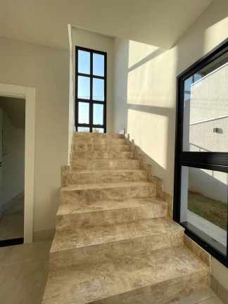 Imagem Casa de Condomínio com 3 Quartos à Venda, 430 m² em Ribeirão Do Lipa - Cuiabá