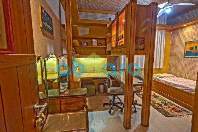 Imagem Apartamento com 4 Quartos à Venda, 260 m² em Copacabana - Rio De Janeiro Imagem Apartamento com 4 Quartos à Venda, 260 m² em Copacabana - Rio De Janeiro