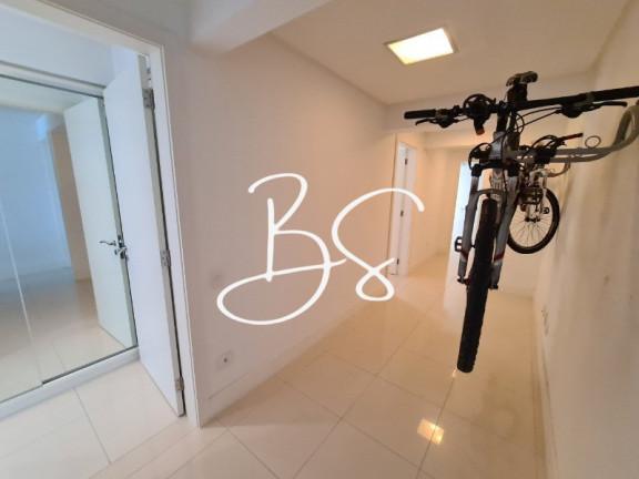 Imagem Apartamento com 2 Quartos à Venda, 168 m² em Centro - Balneário Camboriú