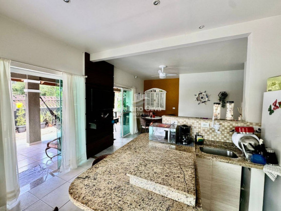 Imagem Casa com 3 Quartos à Venda, 124 m² em Barra Do Sai - Itapoá Imagem Casa com 3 Quartos à Venda, 124 m² em Barra Do Sai - Itapoá