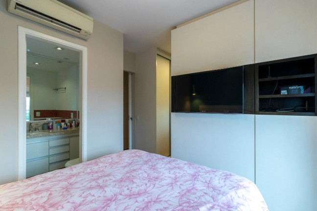 Imagem Apartamento com 3 Quartos à Venda, 101 m² em Santo Amaro - São Paulo Imagem Apartamento com 3 Quartos à Venda, 101 m² em Santo Amaro - São Paulo