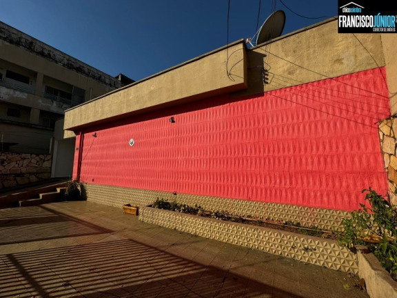 Imagem Imóvel com 3 Quartos à Venda, 432 m² em Setor Aeroporto - Goiânia Imagem Imóvel com 3 Quartos à Venda, 432 m² em Setor Aeroporto - Goiânia