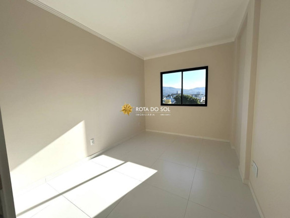 Imagem Apartamento com 2 Quartos à Venda, 90 m² em José Amândio - Bombinhas