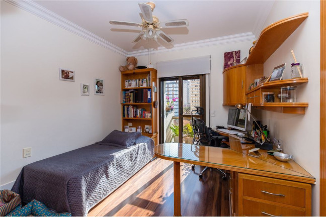 Imagem Apartamento com 3 Quartos à Venda, 200 m² em Moema - São Paulo