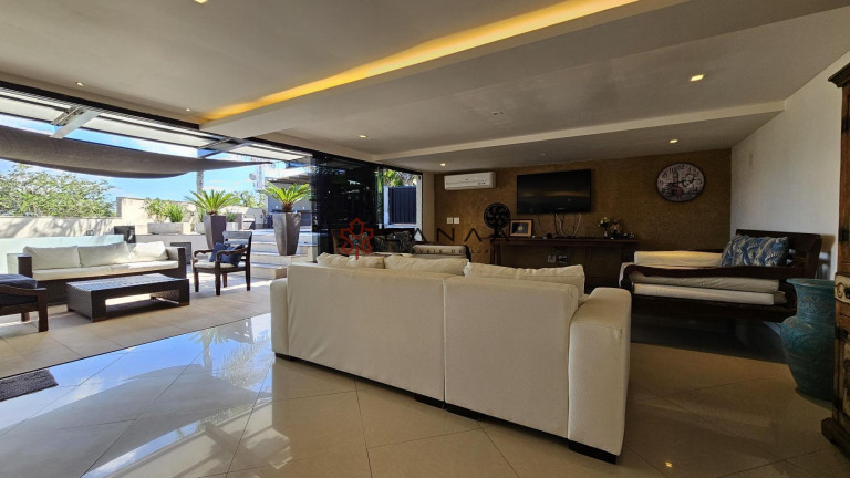 Imagem Casa de Condomínio com 4 Quartos à Venda, 228 m² em Alto De Búzios - Armação Dos Búzios Imagem Casa de Condomínio com 4 Quartos à Venda, 228 m² em Alto De Búzios - Armação Dos Búzios