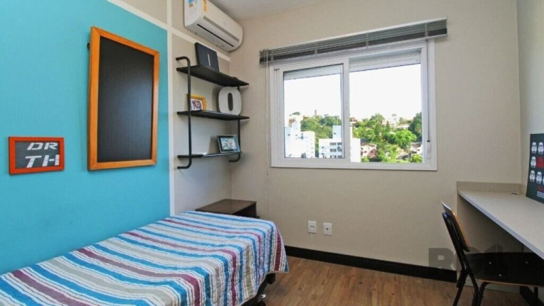 Imagem Imóvel com 2 Quartos à Venda, em Teresópolis - Porto Alegre Imagem Imóvel com 2 Quartos à Venda, em Teresópolis - Porto Alegre