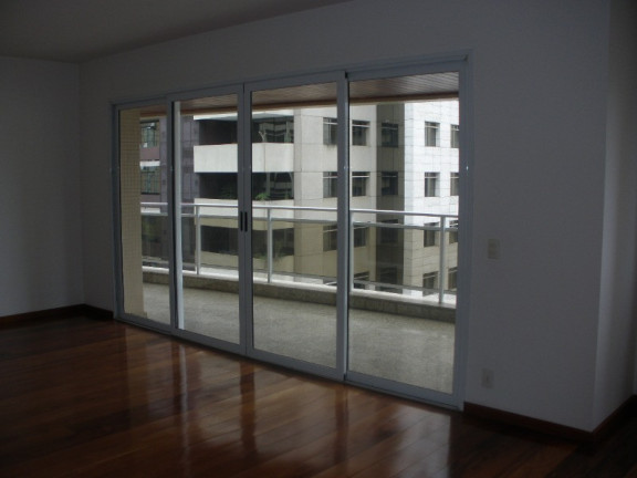 Imagem Imóvel com 3 Quartos para Alugar, 360 m² em Itaim Bibi - São Paulo