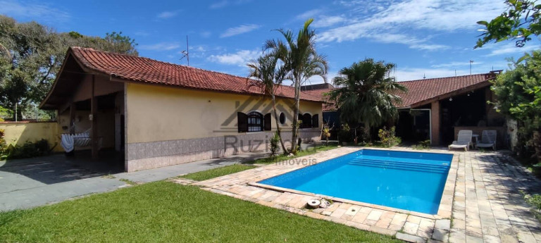 Casa com 5 Quartos à Venda, 273 m² em Jardim Jamaica - Itanhaém