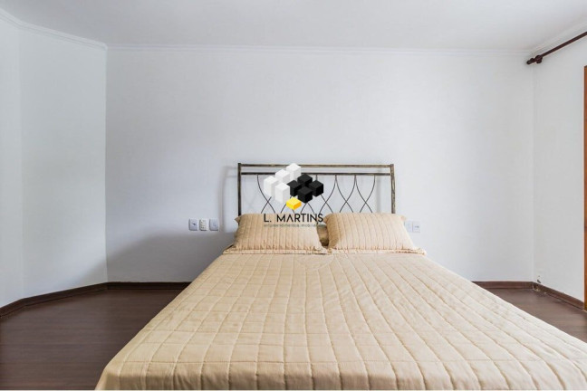 Imagem Casa com 4 Quartos à Venda, 275 m² em Jardim Itu - Porto Alegre