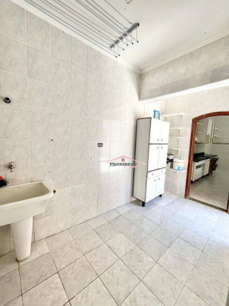Imagem Casa com 6 Quartos à Venda, 175 m² em Canto Do Forte - Praia Grande