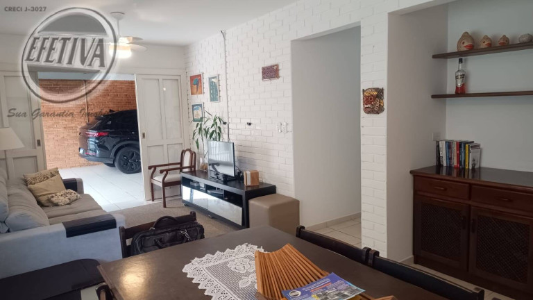 Imagem Casa com 3 Quartos à Venda, 91 m² em Centro - Guaratuba Imagem Casa com 3 Quartos à Venda, 91 m² em Centro - Guaratuba
