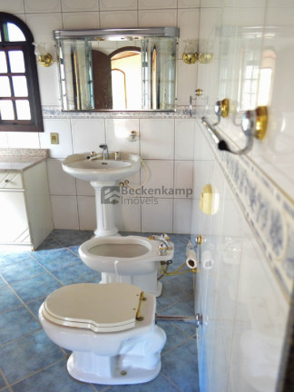 Imagem Casa com 10 Quartos à Venda, em Varjão - Piraí Imagem Casa com 10 Quartos à Venda, em Varjão - Piraí