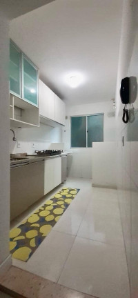 Imagem Apartamento com 2 Quartos à Venda, 49 m² em Santa Cândida - Curitiba