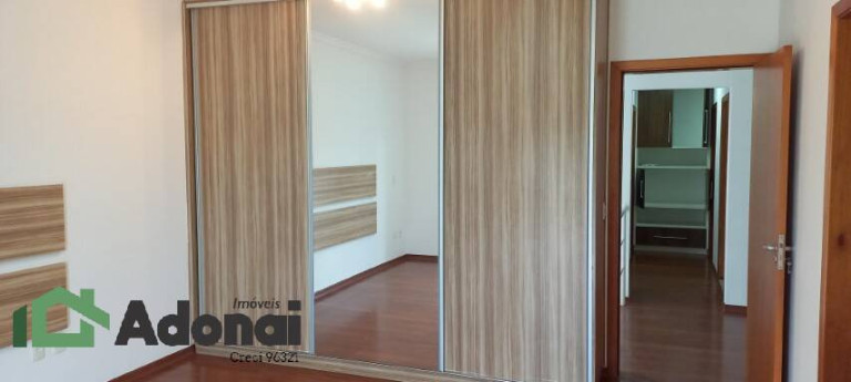 Imagem Casa com 3 Quartos à Venda, 326 m² em Jardim Das Samambaias - Jundiaí