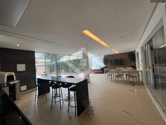 Imagem Casa com 4 Quartos à Venda, 350 m² em Barra Da Tijuca - Rio De Janeiro Imagem Casa com 4 Quartos à Venda, 350 m² em Barra Da Tijuca - Rio De Janeiro