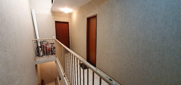 Imagem Imóvel com 12 Quartos à Venda, 600 m² em Guará I - Brasília Imagem Imóvel com 12 Quartos à Venda, 600 m² em Guará I - Brasília
