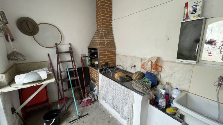 Imagem Casa com 2 Quartos à Venda, 175 m² em Nova Cerejeira - Atibaia