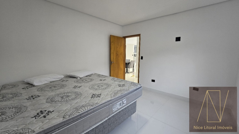 Imagem Sobrado com 4 Quartos à Venda, 300 m² em Massaguaçu - Caraguatatuba