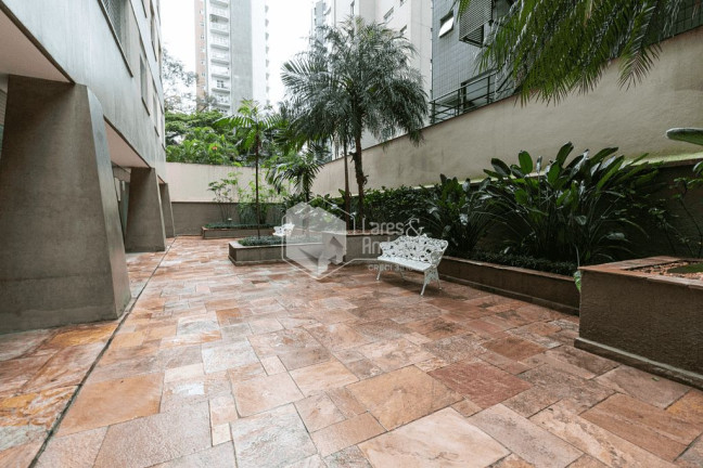 Imagem Apartamento com 1 Quarto à Venda, 134 m² em Itaim Bibi - São Paulo