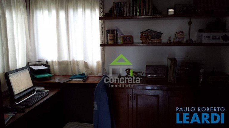 Imagem Casa de Condomínio com 3 Quartos à Venda, 512 m² em Algarve - Cotia Imagem Casa de Condomínio com 3 Quartos à Venda, 512 m² em Algarve - Cotia