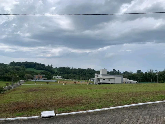 Imagem Terreno à Venda, 460 m² em Argentina - Criciúma
