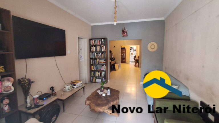Imagem Casa com 3 Quartos à Venda, 180 m² em Santa Rosa - Niterói Imagem Casa com 3 Quartos à Venda, 180 m² em Santa Rosa - Niterói