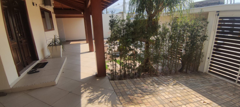Imagem Casa com 3 Quartos à Venda, 182 m² em Indaiá - Caraguatatuba Imagem Casa com 3 Quartos à Venda, 182 m² em Indaiá - Caraguatatuba