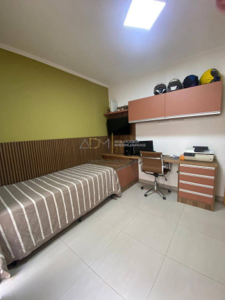 Imagem Casa com 2 Quartos à Venda, 250 m² em Jardim Itamarati - Botucatu
