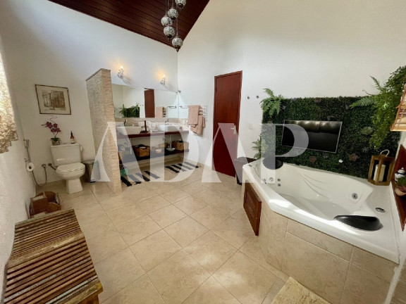 Imagem Casa com 5 Quartos à Venda, 500 m² em Vargem Pequena - Rio De Janeiro Imagem Casa com 5 Quartos à Venda, 500 m² em Vargem Pequena - Rio De Janeiro